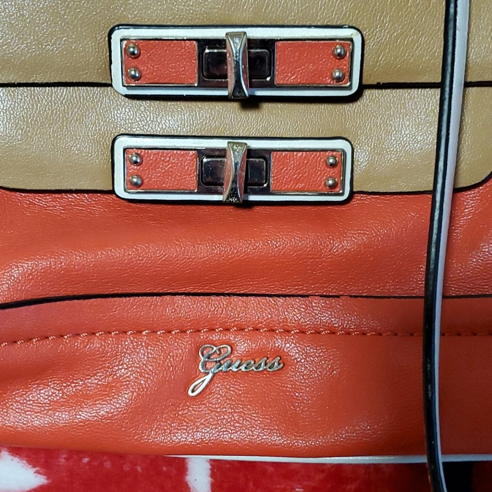 Purse - Picture 2 of 4